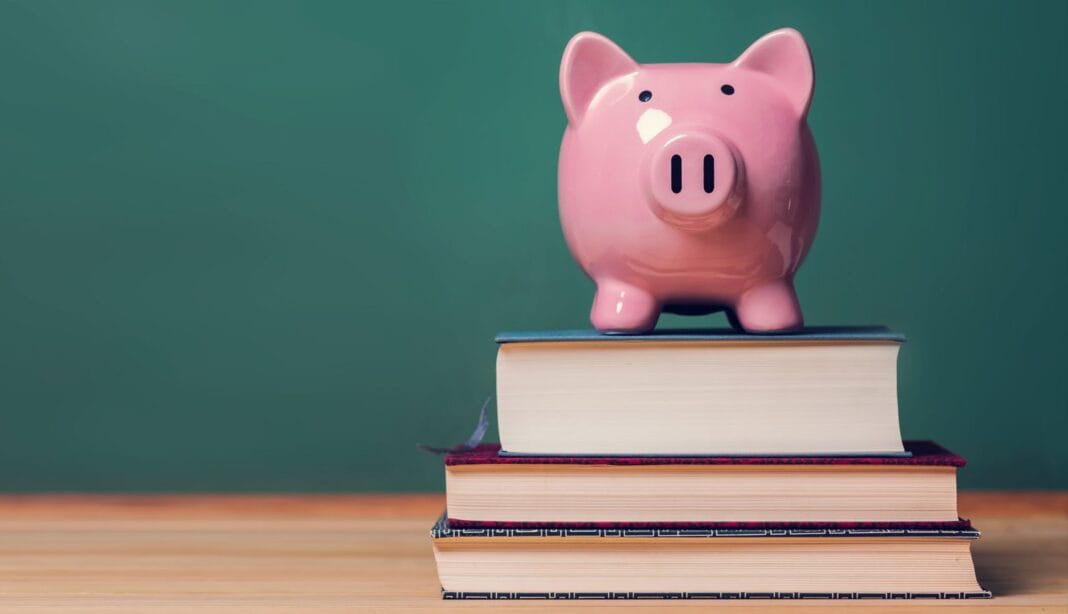 7 livros para ganhar mais dinheiro em 2021