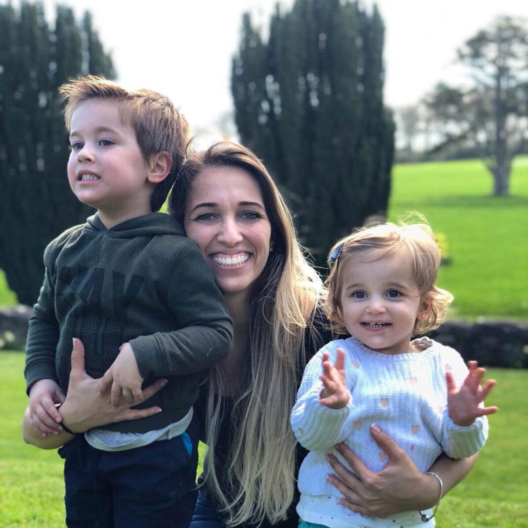 Maternidade no intercâmbio: como é ser mãe em outro país?